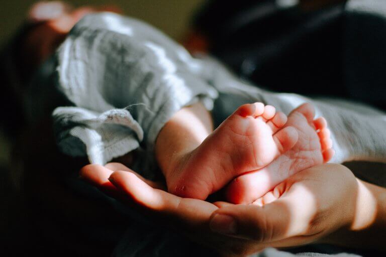 親は子どもを本当に愛せるのかを問う | 人格形成と初期養育の重み
