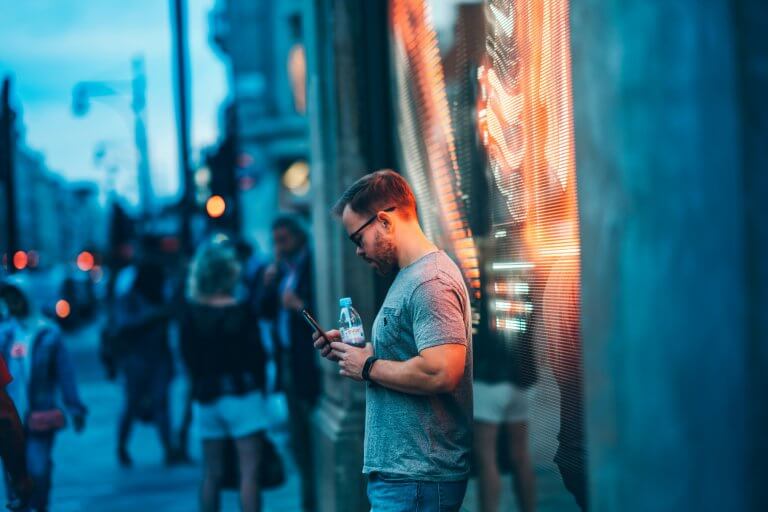 1671_スマホ中毒から逃れる現実的な方法 | 理性より仕組みを先に作る